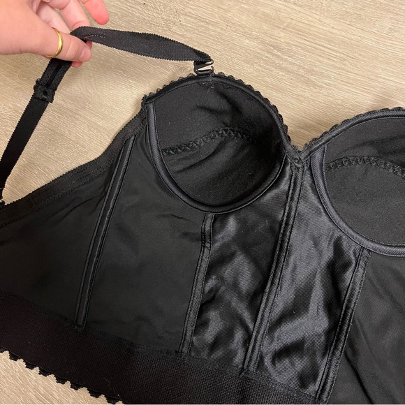 vintage black lace corset by excellent size 34B Y2K/2000s era new without tags - Picture 4 of 5